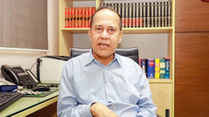 সাবেক সিইসি হাবিবুল আউয়াল ৩ দিনের রিমান্ডে