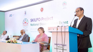 শিক্ষা মানুষকে রাষ্ট্রের উপযোগী করে গড়ে তোলে: গণশিক্ষা উপদেষ্টা