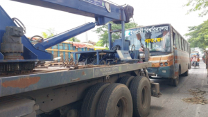 ইসলামী বিশ্ববিদ্যালয়ের বাসের চাপায় প্রাণ গেল পুলিশ সদস্যের