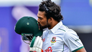 উইকেট বুঝতে না পারায় ইনিংস ছাড়েননি, জানালেন শান্ত