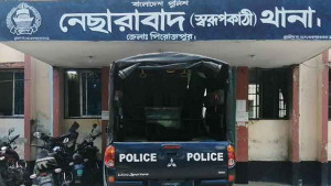 স্বরূপকাঠীতে বাড়িতে হামলা চালিয়ে গৃহবধূর শ্লীলতাহানির অভিযোগ, মামলা দায়ের
