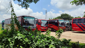 ধর্মঘট প্রত্যাহার, ৪৫ ঘণ্টা পর পাবনা-ঢাকা বাস চলাচল শুরু