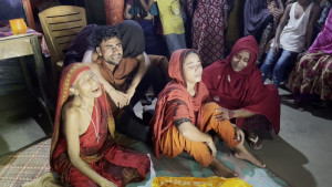 ঘুমন্ত শিশু নিখোঁজের পর ডোবায় মিলল মরদেহ