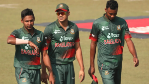ইনজুরি কাটিয়ে ফিরছেন পেসত্রয়ী 