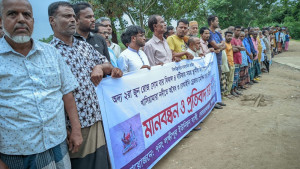 খাসিয়ামারায় অবৈধভাবে বালু উত্তোলন বন্ধের দাবি