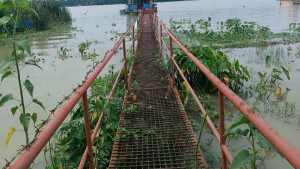 সুপেয় পানির সংকট, কাজে  আসছে না কোটি টাকার প্রকল্প