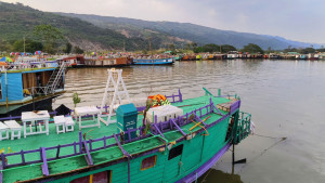 নীলাদ্রি লেকে পর্যটকের ভিড়