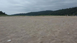 উৎসমুখ ভরাট, ভরা বর্ষাতেও ধু ধু বালুচর