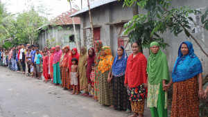 ইটভাটায় পুড়ছে ফসল ক্ষতিগ্রস্তদের বিক্ষোভ