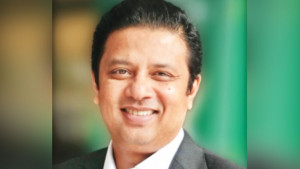 ক্ষুদ্র উদ্যোক্তাদের সহজে  ব্যবসার সুযোগ দরকার