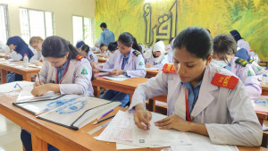 চট্টগ্রামে এইচএসসি পরীক্ষার প্রথম দিন অনুপস্থিত ১২৩০ শিক্ষার্থী