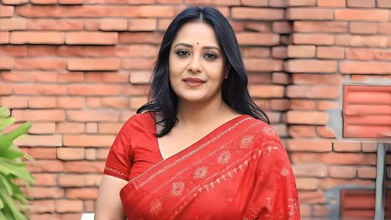 জীবন বলে দেবে কোনটা করা বেশি জরুরি: অপি করিম জীবন বলে দেবে কোনটা করা বেশি জরুরি: অপি করিম