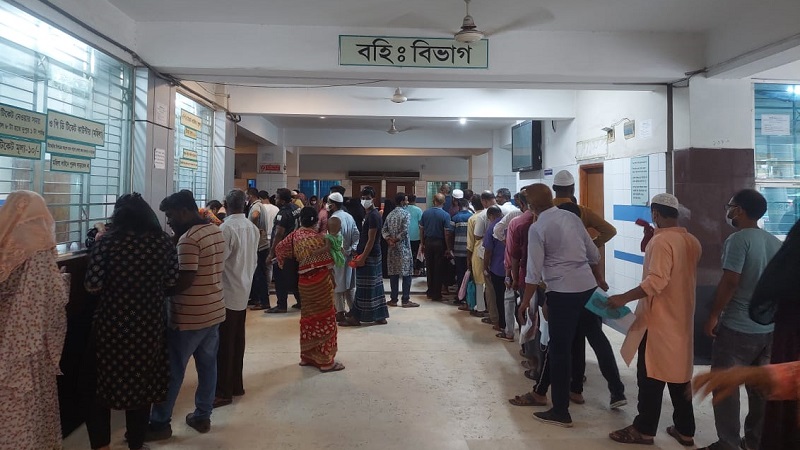 ১৭ দিন পর কাটলো অচলাবস্থা, চক্ষু হাসপাতালে সেবা চালু ১৭ দিন পর কাটলো অচলাবস্থা, চক্ষু হাসপাতালে সেবা চালু