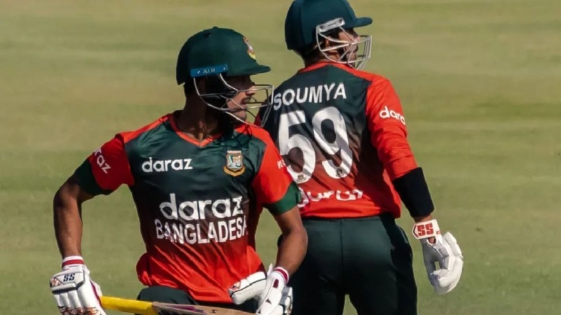নাঈমের ফেরা ও সৌম্যের না থাকা নিয়ে যা বললেন লিপু নাঈমের ফেরা ও সৌম্যের না থাকা নিয়ে যা বললেন লিপু