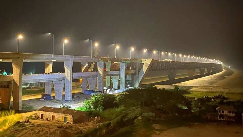 পদ্মা সেতু দিয়ে পারাপার দুই কোটি যানবাহন, আয় আড়াই হাজার কোটি টাকা পদ্মা সেতু দিয়ে পারাপার দুই কোটি যানবাহন, আয় আড়াই হাজার কোটি টাকা