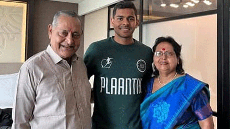 সিঙ্গাপুর ম্যাচ খেলতে বাংলাদেশে শমিত সিঙ্গাপুর ম্যাচ খেলতে বাংলাদেশে শমিত