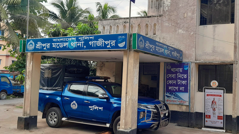 ডাকাতির সময় গাড়িচাপায় নিহত ১ ডাকাত সদস্য, হামলায় প্রাণ গেল অটোরিকশাচালকের ডাকাতির সময় গাড়িচাপায় নিহত ১ ডাকাত সদস্য, হামলায় প্রাণ গেল অটোরিকশাচালকের