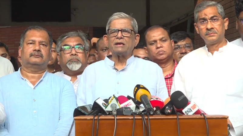 তারা প্রমাণ করলেন দেশের মানুষ প্রয়োজনে ঐক্যবদ্ধ হতে পারে তারা প্রমাণ করলেন দেশের মানুষ প্রয়োজনে ঐক্যবদ্ধ হতে পারে