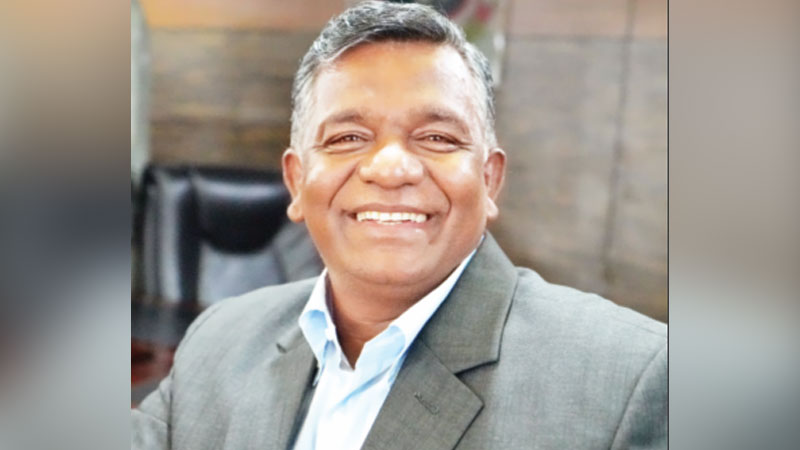 তিন শতক পূরণের লক্ষ্য নিয়ে এসেছি
