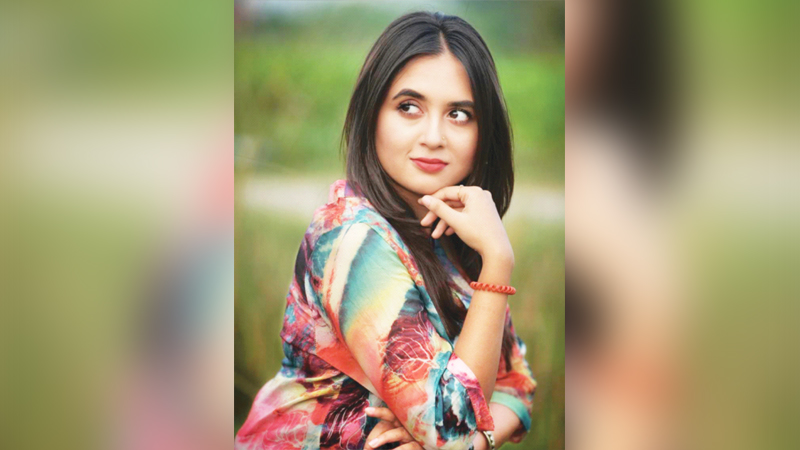 এক চিলতে রোদ্দুরে... এক চিলতে রোদ্দুরে...