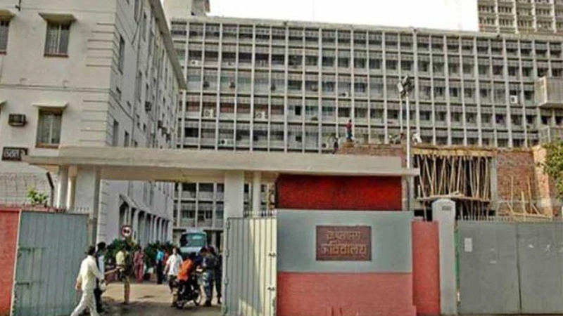 সচিবালয়ে বিক্ষোভের হুঁশিয়ারি সচিবালয়ে বিক্ষোভের হুঁশিয়ারি