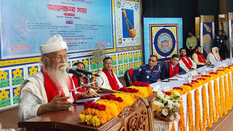 মনে যদি পুলিশ থাকে, বাইরে লাগবে কেন? মনে যদি পুলিশ থাকে, বাইরে লাগবে কেন?