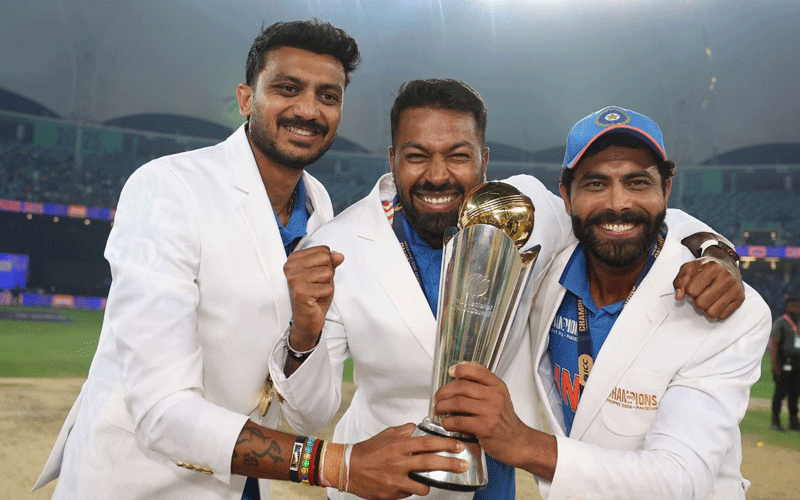 আইসিসির ৩৪ ট্রফির কয়টা কার শোকেসে আইসিসির ৩৪ ট্রফির কয়টা কার শোকেসে