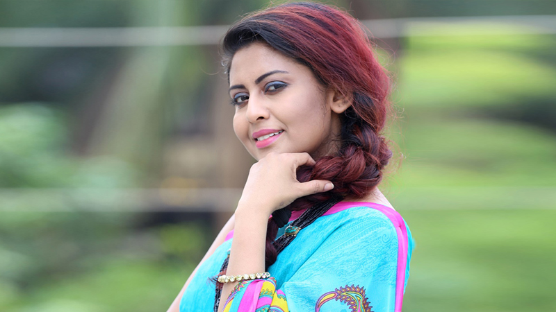 শিক্ষকতায় ব্যস্ত চাঁদনী, ছুটি ছাড়া নেই অভিনয়ের শিডিউল শিক্ষকতায় ব্যস্ত চাঁদনী, ছুটি ছাড়া নেই অভিনয়ের শিডিউল