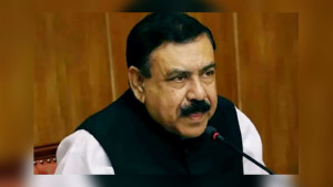 আগামী নির্বাচনে অংশ নিতে দোয়া চাইলেন শাজাহান খান