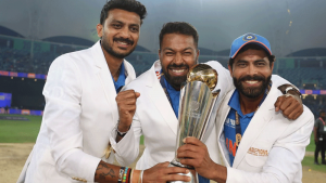 আইসিসির ৩৪ ট্রফির কয়টা কার শোকেসে