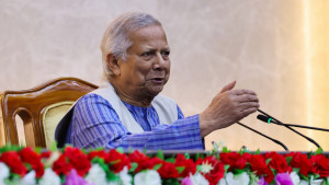 দেশ বদলাতে টিম হয়ে কাজ করতে হবে, পুলিশ কর্মকর্তাদের প্রধান উপদেষ্টা