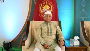আজকের দিনটা সবাইকে আপন করে নেওয়ার দিন: প্রধান উপদেষ্টা