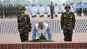 জাতীয় স্মৃতিসৌধে প্রধান উপদেষ্টার শ্রদ্ধা নিবেদন