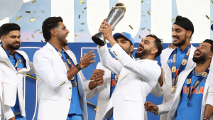 চ্যাম্পিয়ন্স ট্রফি জয়ীরা কেন সাদা ব্লেজার পরেন