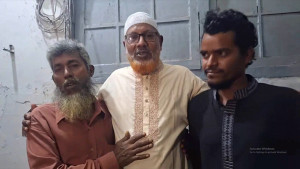 ক্ষমা চাইলেন প্রকাশ্যে কান ধরে উঠবস করানো সেই ব্যবসায়ী নেতা