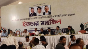 দেশ ধ্বংসে অবৈধ টাকা খরচ করছেন হাসিনার ব্যবসায়ীরা: মির্জা আব্বাস