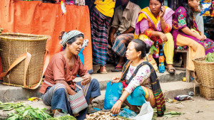 শ্রমবাজারে আদিবাসী নারী