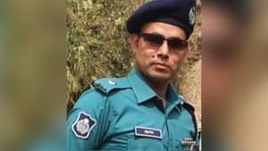 তিন দিন কর্মস্থলে আসছেন না এডিসি রাশেদ, ফোন বন্ধ