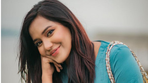 গানের মডেল মাহি