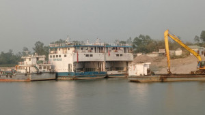 তিন মাস ধরে ফেরি বন্ধ ঈদে ভোগান্তির আশঙ্কা