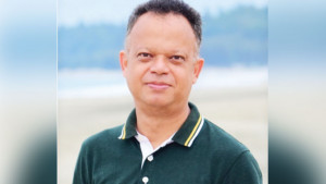 নাগরিককে রাস্তায় নামতে হয় কেন?
