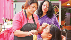 জীবনের ‘লু হাওয়া’ সরিয়ে লক্ষ্যে লুনা