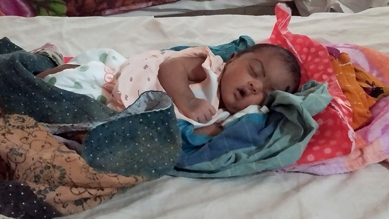 পরিচয়হীন শিশুটিকে পাঠানো হলো ঢাকায়, দত্তক নেয়নি কেউ পরিচয়হীন শিশুটিকে পাঠানো হলো ঢাকায়, দত্তক নেয়নি কেউ