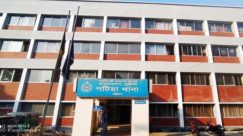বাবাকে খুন করে হাত-পা বেঁধে বাথরুমের ট্যাংকির মধ্যে ফেলে দেন বাবুল: পুলিশ বাবাকে খুন করে হাত-পা বেঁধে বাথরুমের ট্যাংকির মধ্যে ফেলে দেন বাবুল: পুলিশ