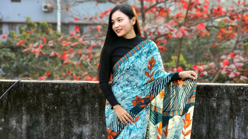 ‘চারদিকে খুন, ধর্ষণ, অপহরণ; কবে ফিরবে নিরাপত্তা? প্রশ্ন সাফজয়ী ঋতুপর্ণার ‘চারদিকে খুন, ধর্ষণ, অপহরণ; কবে ফিরবে নিরাপত্তা? প্রশ্ন সাফজয়ী ঋতুপর্ণার