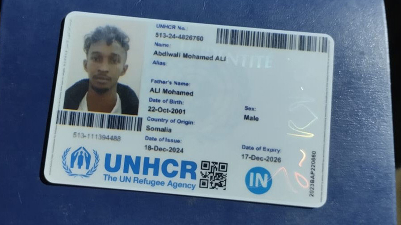 ফেনীর পরশুরাম সীমান্তে অবৈধ অনুপ্রবেশের সময় সোমালিয়ান নাগরিক আটক ফেনীর পরশুরাম সীমান্তে অবৈধ অনুপ্রবেশের সময় সোমালিয়ান নাগরিক আটক