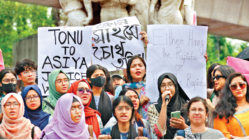 ধর্ষণ-নিপীড়নের প্রতিবাদ বিক্ষোভ চলছেই ধর্ষণ-নিপীড়নের প্রতিবাদ বিক্ষোভ চলছেই