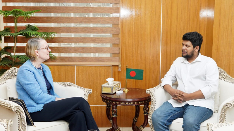 গণমাধ্যমের ওপর হস্তক্ষেপ করছে না সরকার গণমাধ্যমের ওপর হস্তক্ষেপ করছে না সরকার
