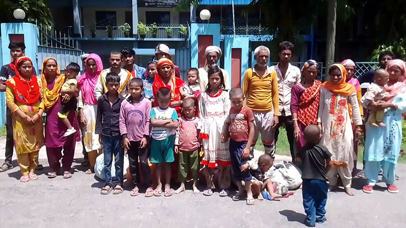 মুজিবনগর সীমান্তে আরও ৩০ জনকে পুশইন করল বিএসএফ মুজিবনগর সীমান্তে আরও ৩০ জনকে পুশইন করল বিএসএফ