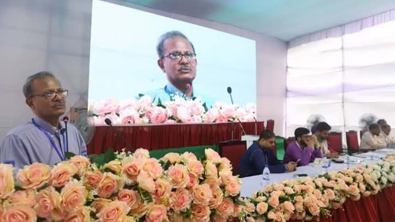 জুলাইয়ের মতো আন্দোলন সফল করেছে শিক্ষার্থীরা: জবি উপাচার্য জুলাইয়ের মতো আন্দোলন সফল করেছে শিক্ষার্থীরা: জবি উপাচার্য